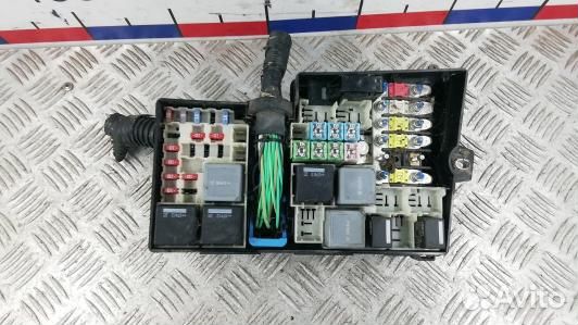 Блок предохранителей ford focus 2 (ODN19M101)