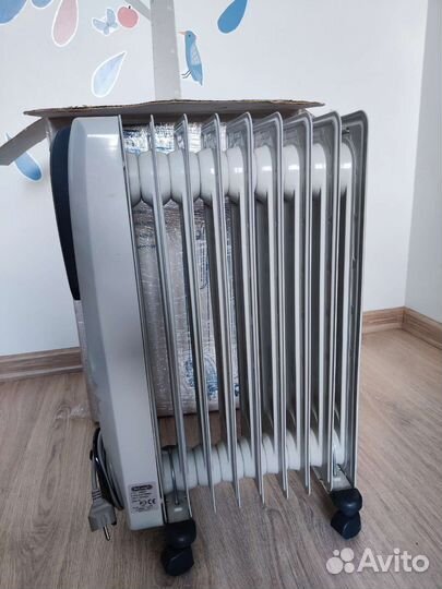 Масляный обогреватель delonghi 9 секций