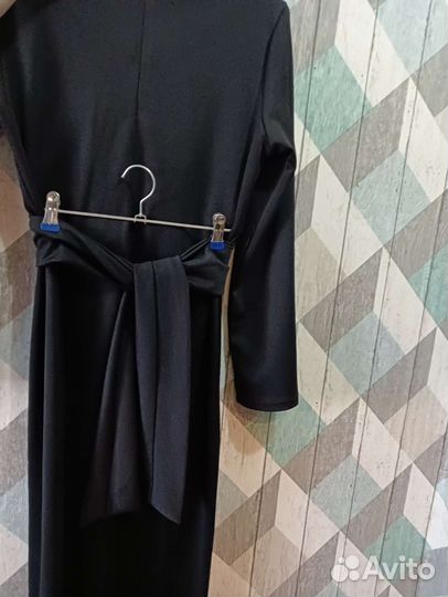 Вечернее платье 48 размер черное