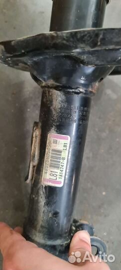 Амортизатор передний левый 4852080282 camry 50 3.5