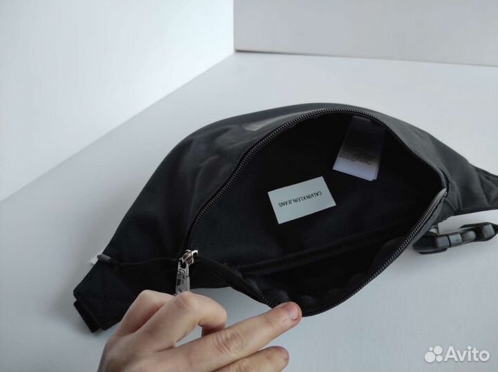 Сумка на пояс Calvin Klein оригинал новая