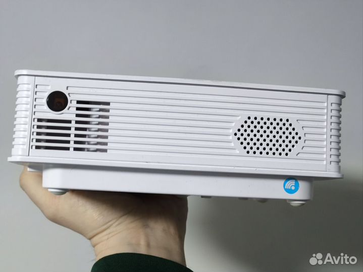 Проектор Byintek BT140 Android