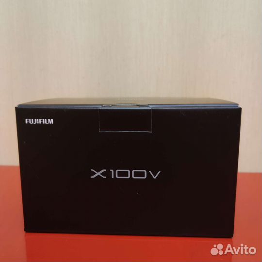 Fujifilm x100v