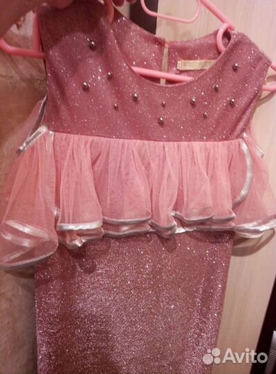 Платье для девочки праздничное