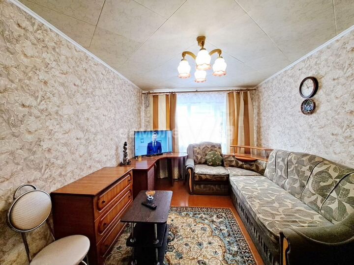 2-к. квартира, 40 м², 1/5 эт.