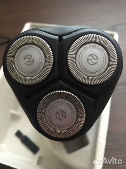 Бритва электрическая philips Series 1000