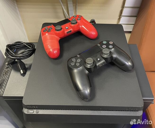 Sony PS4 Slim 1tb 2 джоя + подписка