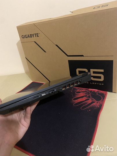 Игровой ноутбук Gigabyte