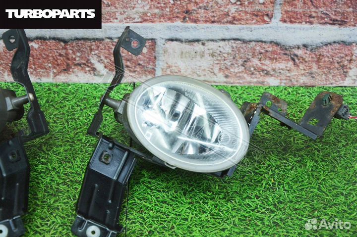 Туманки передние Honda Legend KB1 J35A