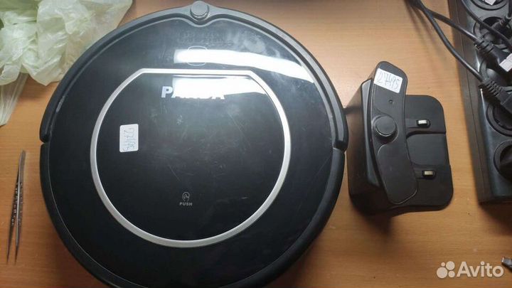 Робот пылесос Panda x500