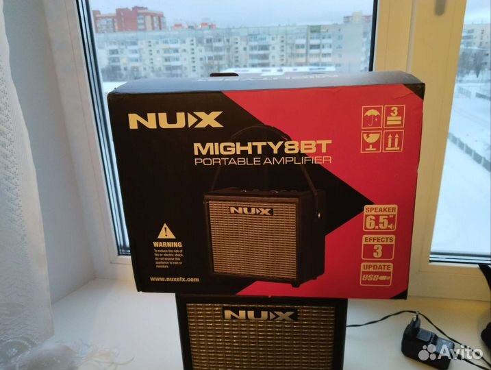 Гитарный комбоусилитель