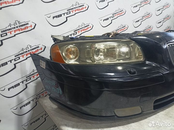 Nosecut volvo S60 V70 RH RS SJ SW 2 модель 39997061 черный RE461