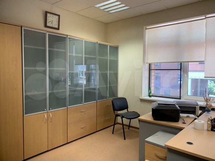 Офис с мебелью, 330 м²