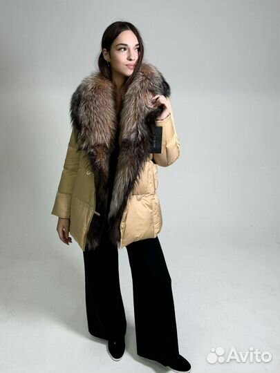 Пуховик женский Romana