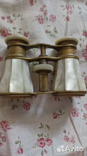 Старинный бинокль