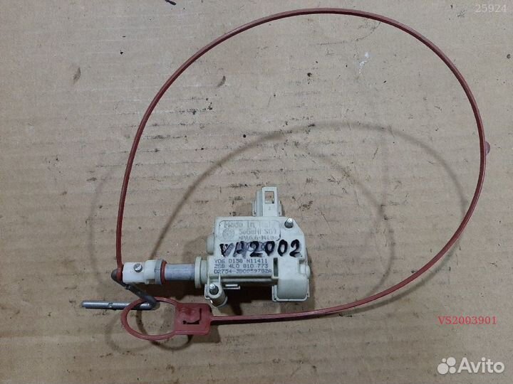 S2003901 Привод лючка бензобака audi Q7 4L