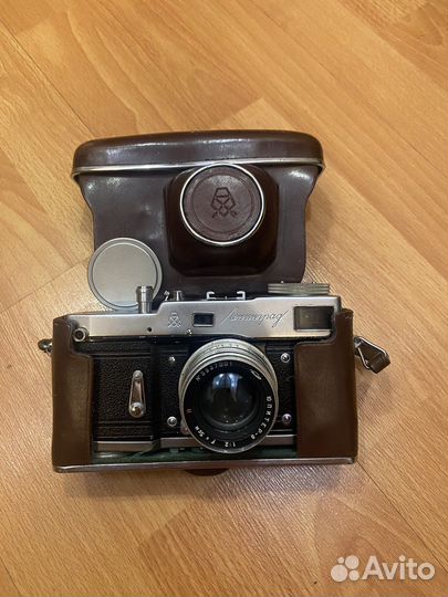 Фотоаппарат пленочный Ленинград СССР