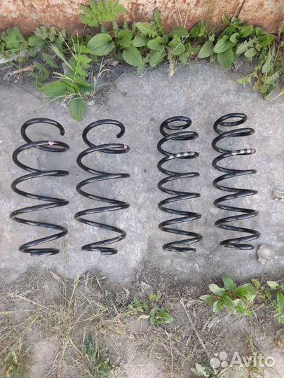 Пружины skoda rapid комплект