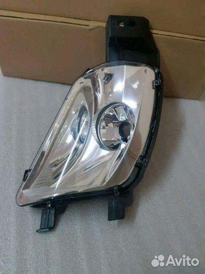 Противотуманка Peugeot 308 рестайлинг