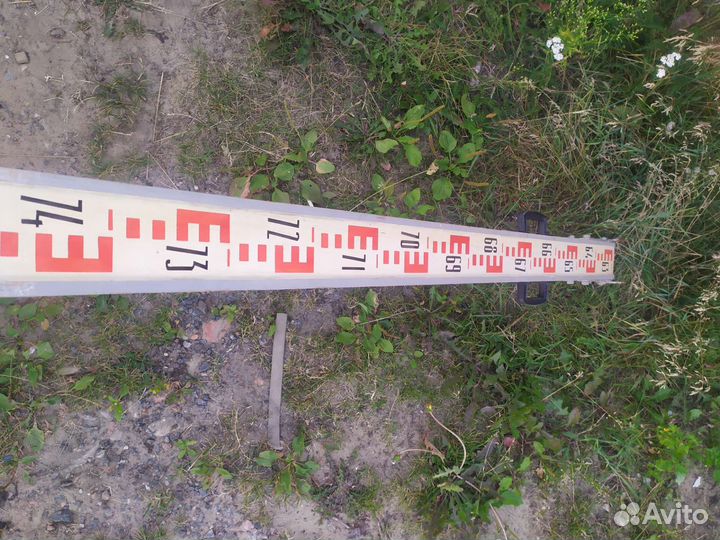 Нивелирная рейка