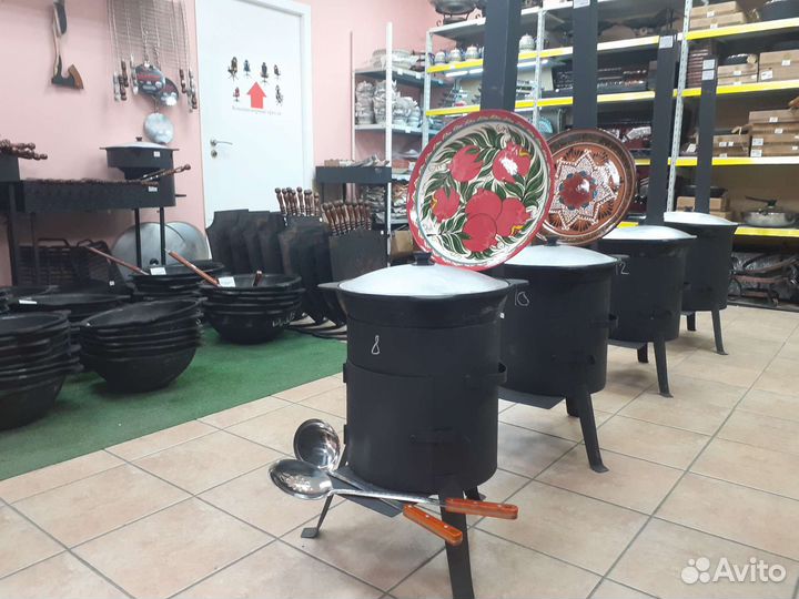 Печь с трубой под казан 8-10 литров