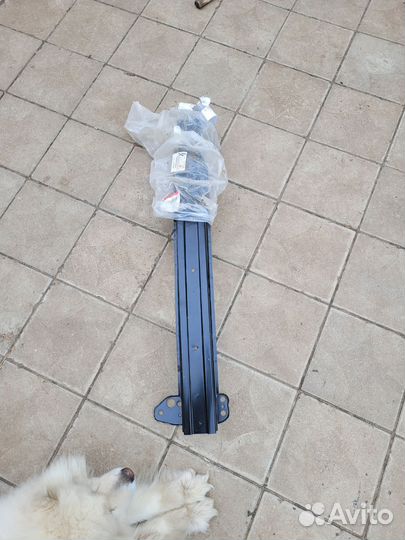 Усилитель переднего бампера hyundai solaris rio