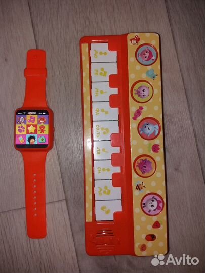 Телефон,часы