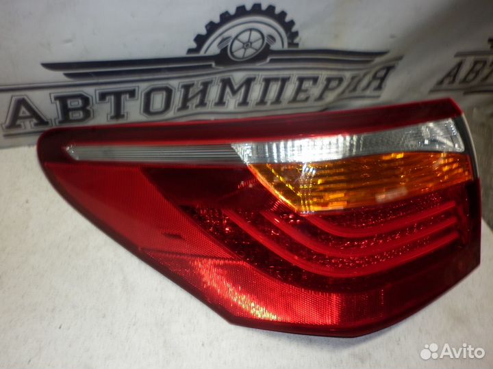 Фонарь задний Lexus LS460 2011