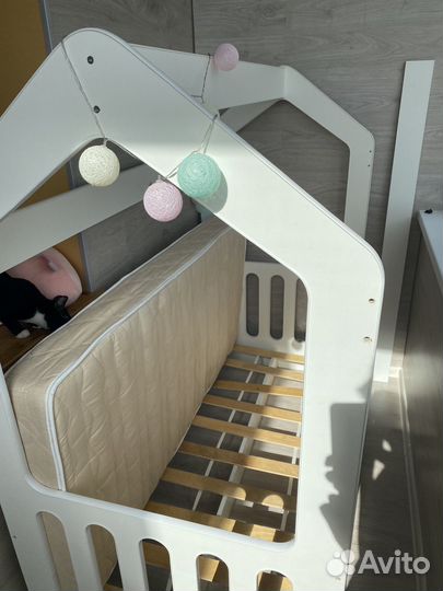 Детская кровать от 3 лет с матрасом бу