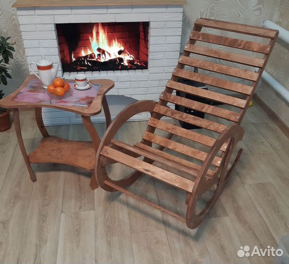 Кресло качалка +столик