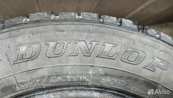 Dunlop SP Winter Ice 02 195/65 R15 95T