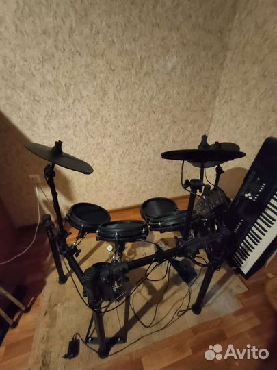 Электронные ударные alesis nitro mesh kit