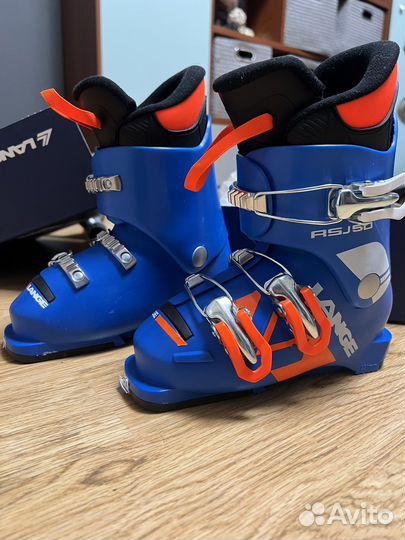 Горнолыжные ботинки детские 17,5