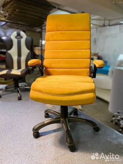 Компьютерное кресло