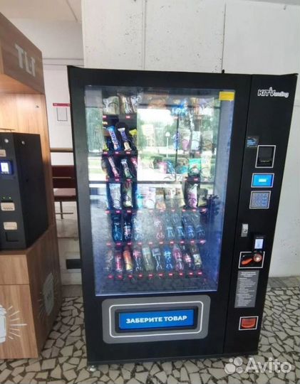 Снековый торговый автомат KitVending KV10