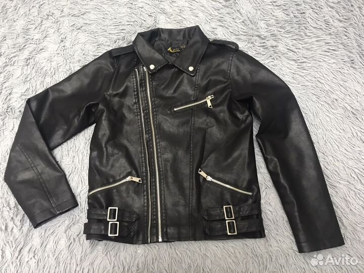 Кожанная куртка для девочки р.158
