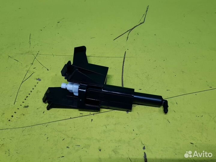 Омыватель фары Nissan Qashqai J10 28612BR00A