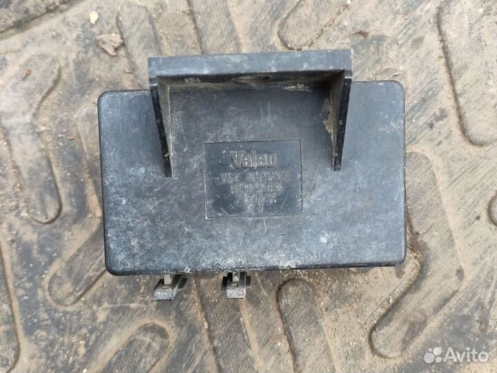 Реле свечей накала Пежо 607