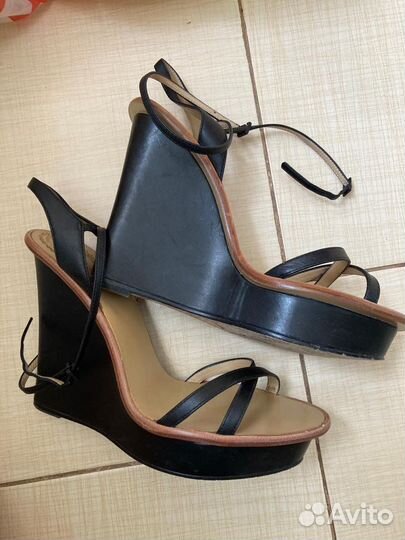 Босоножки Corso Como