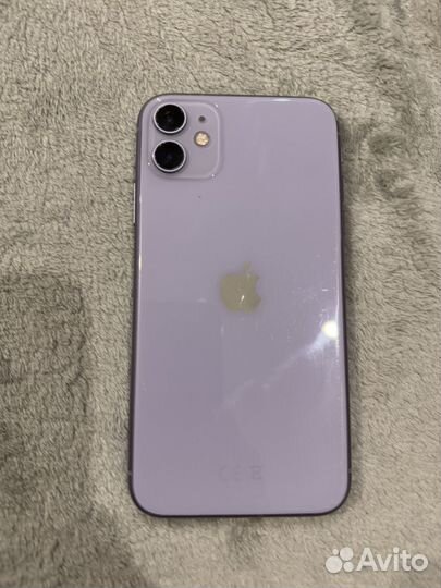 iPhone 11, 64 ГБ