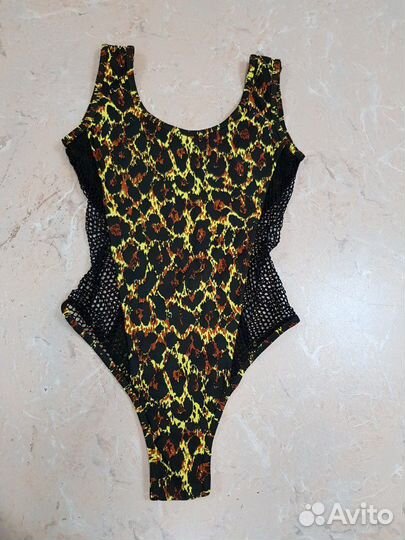 Пошив купальников