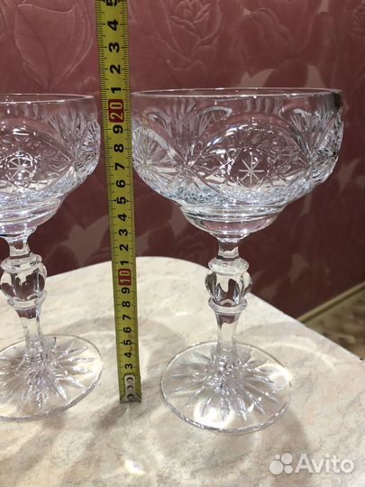 Хрустальная конфетница