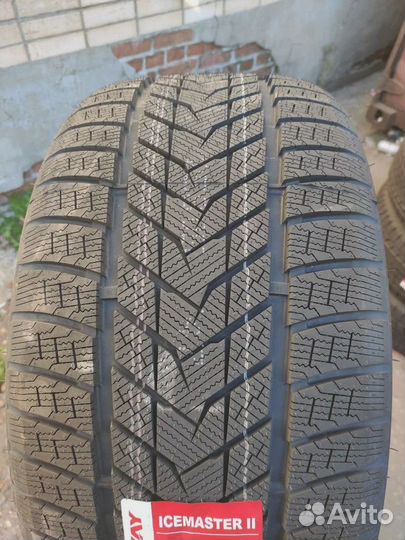 Fronway IceMaster II 315/35 R21 и 275/40 R21 111H