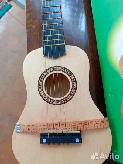 Детская гитара