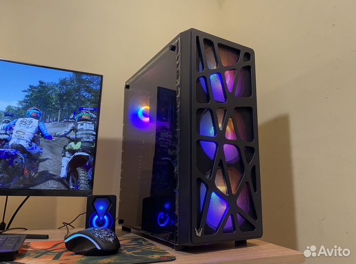 Красивый Игровой пк RX с монитором: Mana