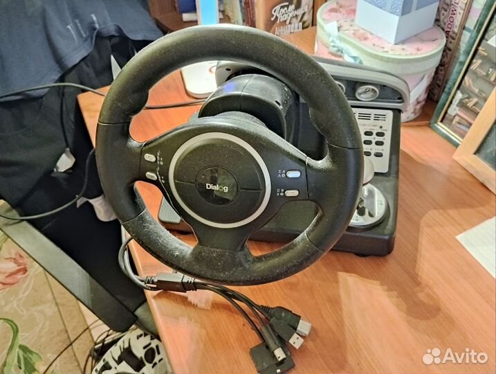 Джойстик - руль Dialog GW-13VR GT 1