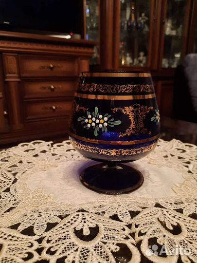 Ваза на ножке,богемия