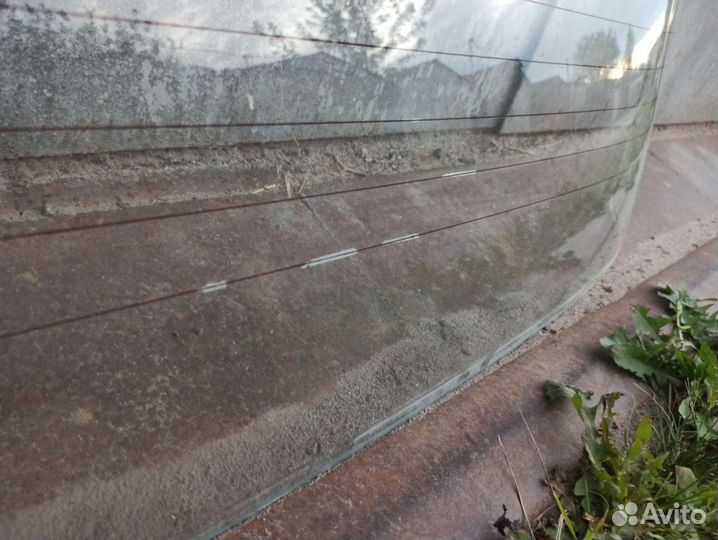 Заднее стекло ваз 2107