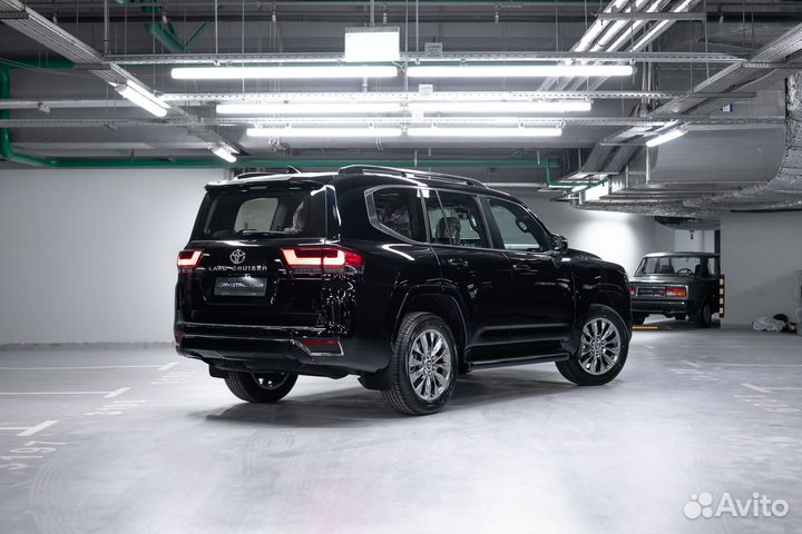 Toyota Land Cruiser 3.5 AT, 2023, 1 км