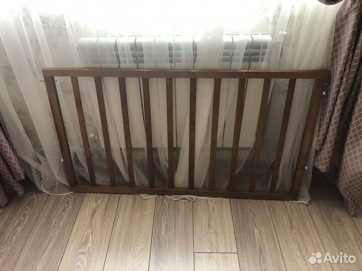 Кровать детская и матрас